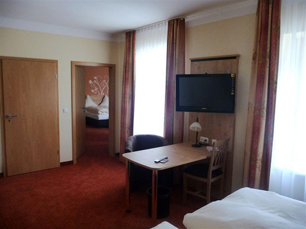 Hotel Gasthof Fellner Furth im Wald Zewnętrze zdjęcie